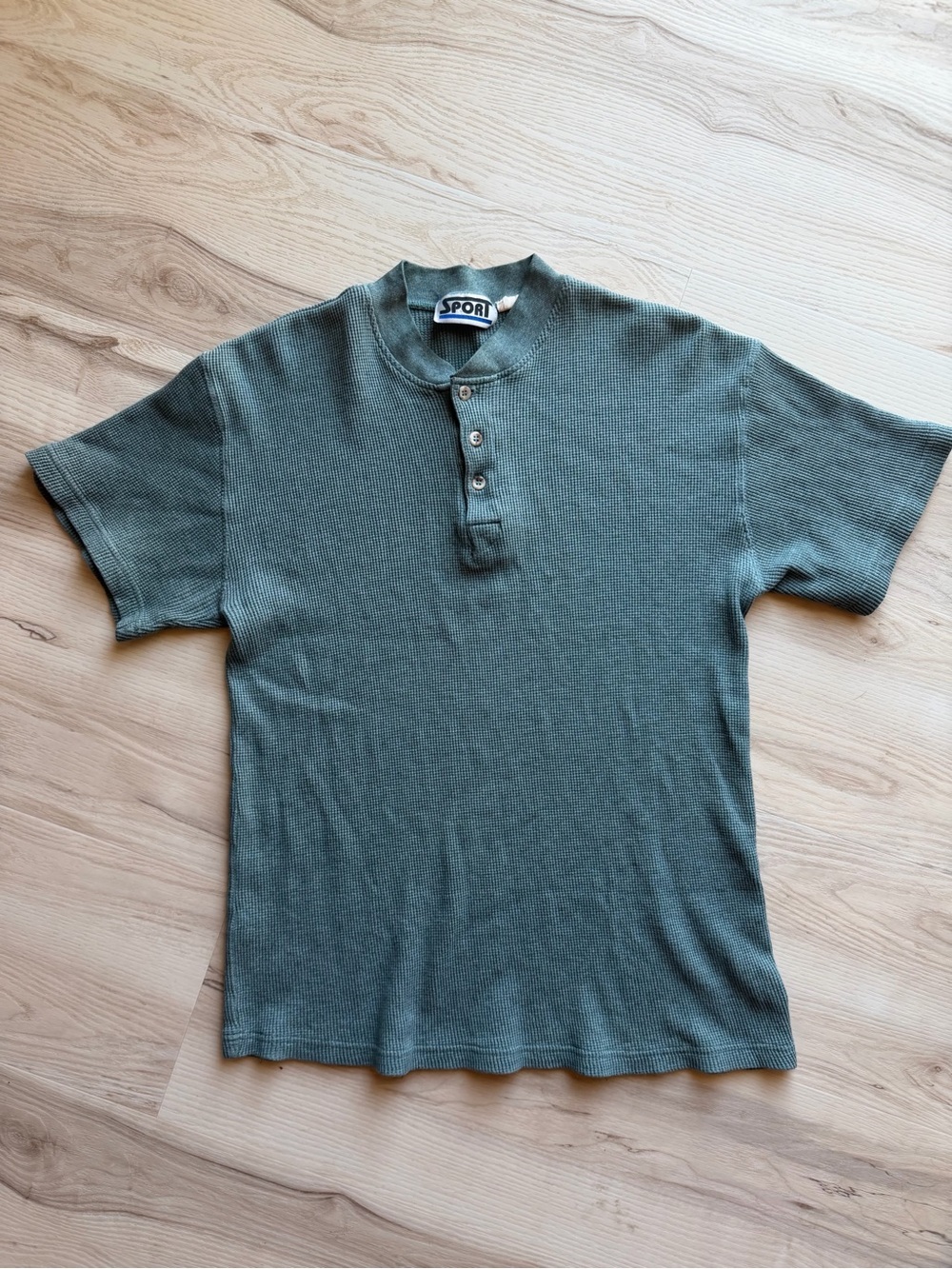 Vintage Sport Short-Sleeve Henley Shirt in Teal Green